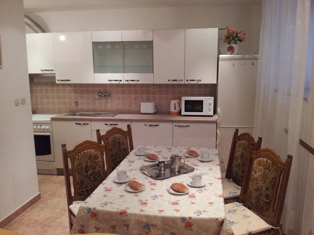 Apartment Tomislav سبليت الغرفة الصورة